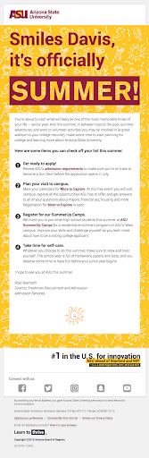 亚利桑那州立大学的一条消息：“微笑戴维斯，夏天正式到来了！”