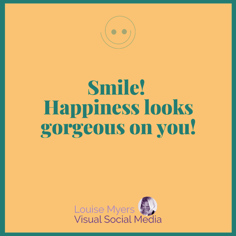 el gráfico en color melocotón dice que la felicidad te queda hermosa.