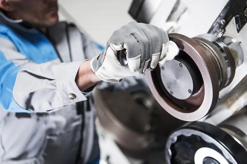 sfabrykowany metal seo