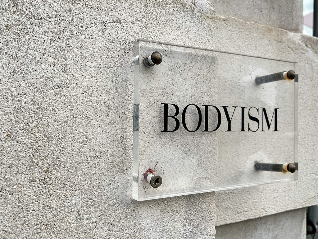 Was macht ein gutes Beschilderungsdesign aus?