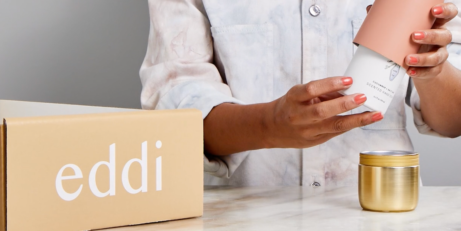 Eddi mağazasındaki video bölümü, satın alma sürecindeki engelleri ortadan kaldıran ürünün nasıl kullanılacağını gösterir.