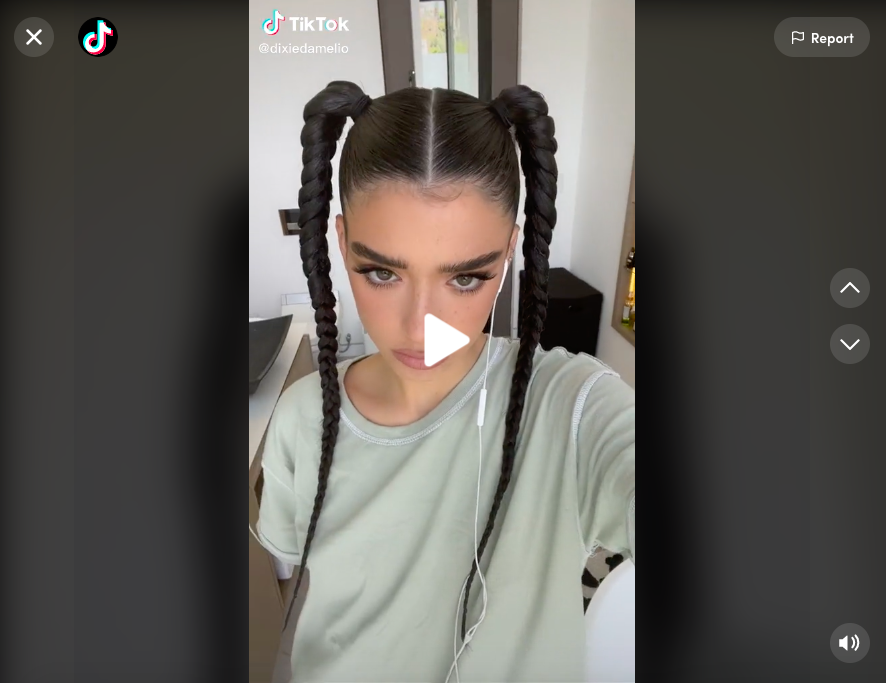 Dixie D'Amelio | TikTok.com