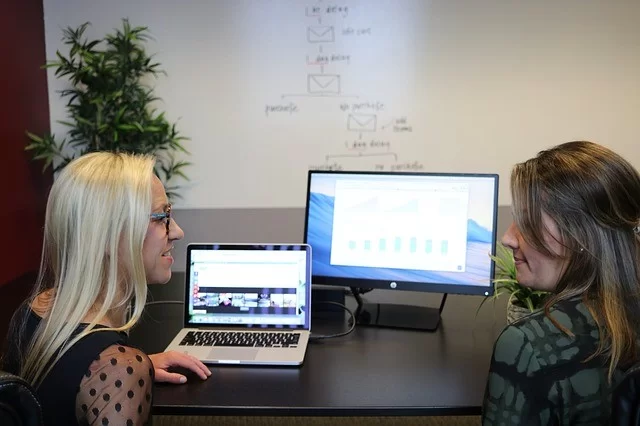 0 دولار ميزانية التسويق؟ فيما يلي 6 طرق إبداعية لعملاء الأرض