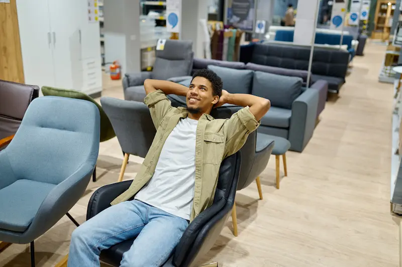 Werbung für Möbelhäuser