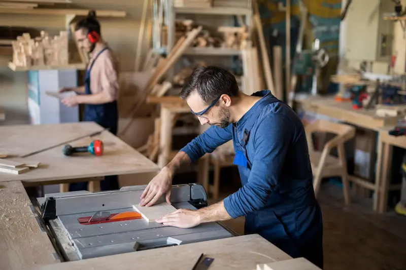 도구 및 다이 마케팅