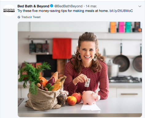 เตียงและอ่างอาบน้ำ