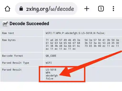Zxing 디코더 도구는 Wi-Fi QR 코드를 스캔하고 연결 시 전화에서 Wi-Fi 암호를 찾기 위해 암호를 표시합니다.
