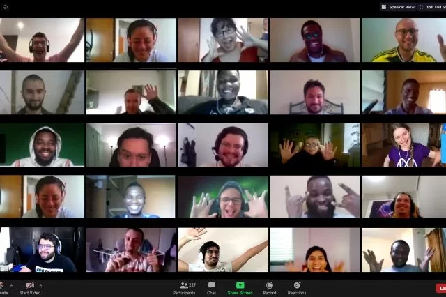 นักศึกษา Microverse ออนไลน์