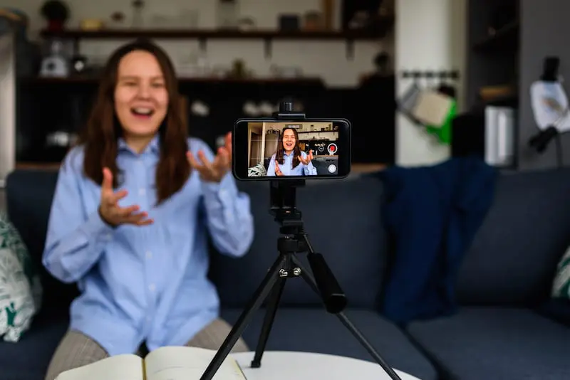 werben Sie für Ihren YouTube-Kanal