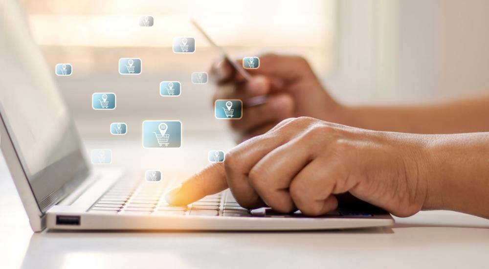 Ce este un constructor de site-uri de comerț electronic?