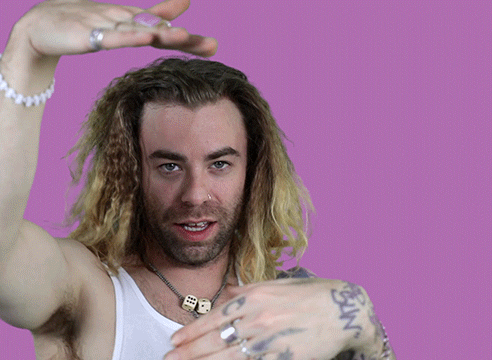 由 Mod Sun 撰写 Strike A Pose GIF