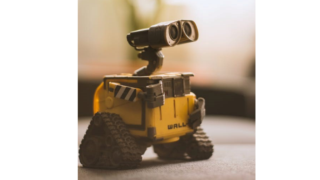 Künstliche Intelligenz: Ein moderner Ansatz. 5 Communicating, perceiving, and acting.