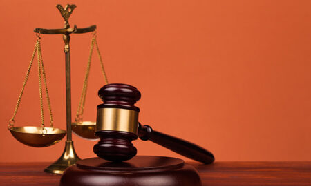 Davacı, Savunma, Norveç'teki Granath v Wright Davasında Argümanları Açarken Bitirdi