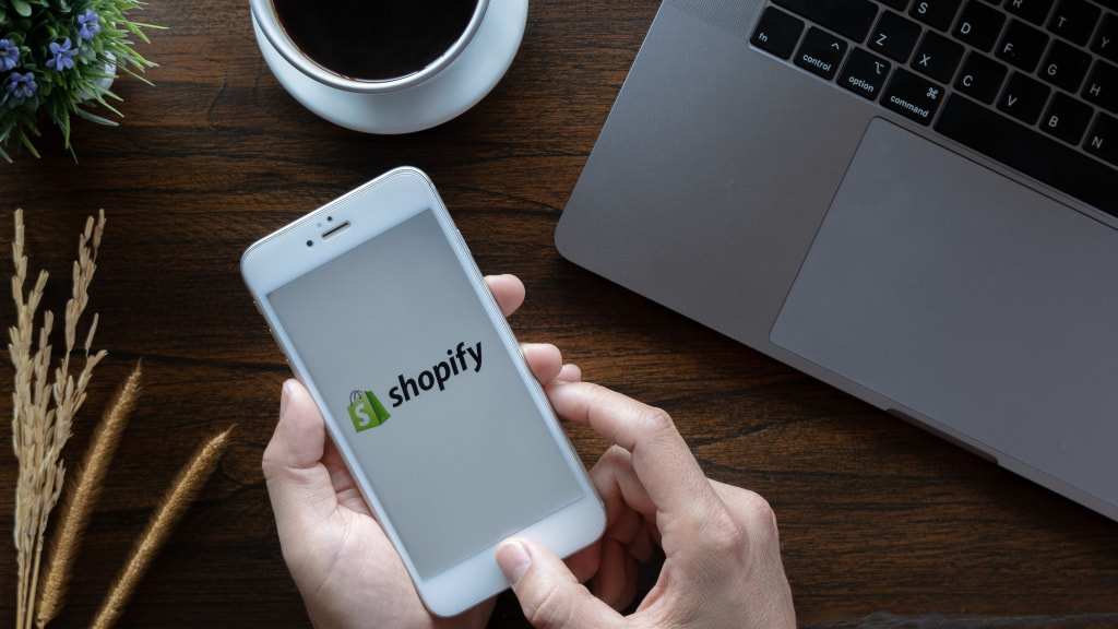 Como melhorar a experiência do usuário da Shopify