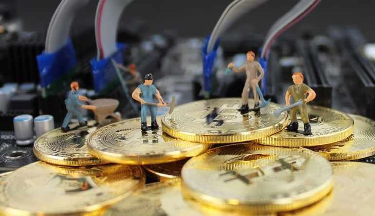 Ce este bitcoin și minerit de bitcoin