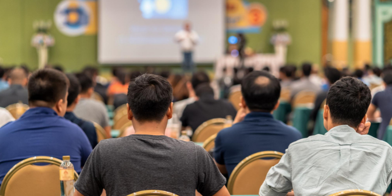 Evenimentele de promovare solicită campanie de marketing declanșatoare