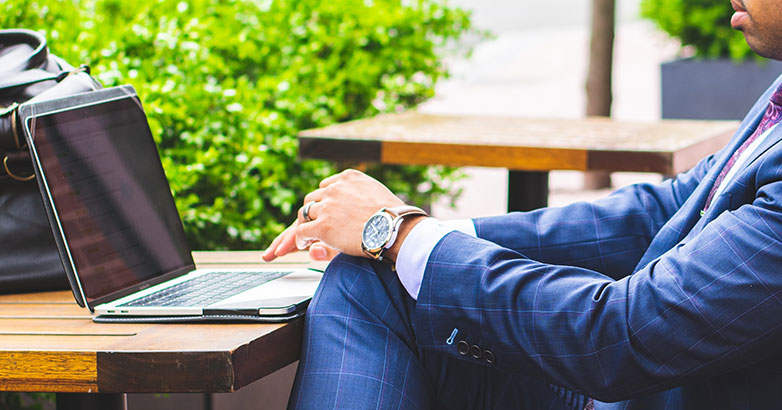 웹사이트 및 카피라이팅 Luxury travel marketing needs a stunning website and a specific copywriting