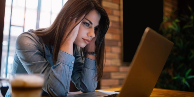 最近の購入後に価格が下落しているのを見て動揺する