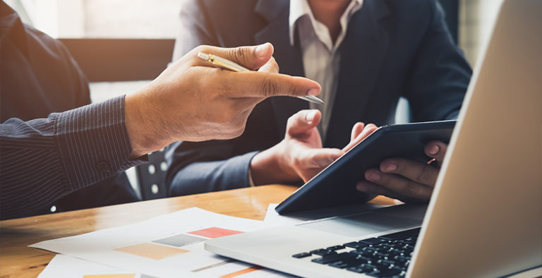 Local SEO für Anwälte: Verfolgen Sie Ihre Ergebnisse How to track your local SEO for lawyers efforts