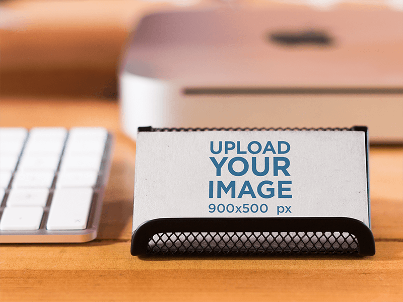 Yaratıcı Bir Ofis Ortamında Kartvizit Modeli