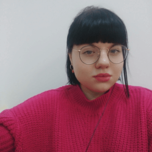 Anastasiia Holovnenko yang menulis 10 Alat Online untuk Membangun Kehadiran Merek Media Sosial Anda