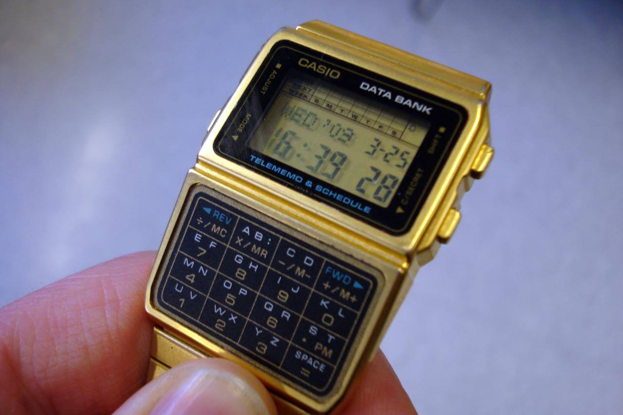 مشاهدة الآلة الحاسبة