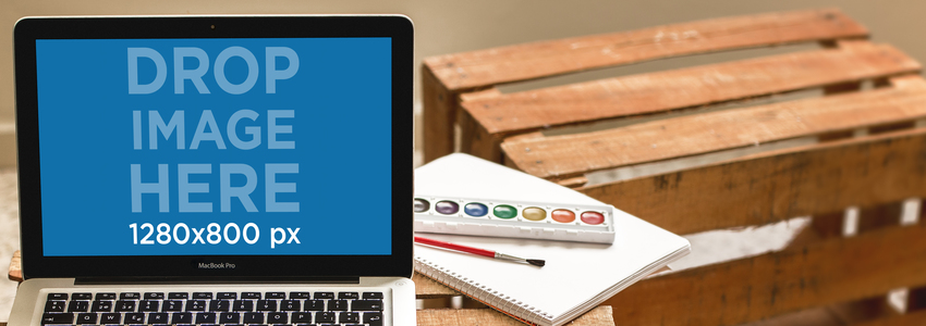 Mockup di laptop di un Macbook Pro in un'immagine scenica di Art Studio Placeit