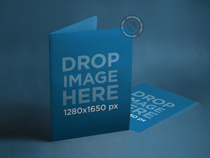 نموذج العلامة التجارية الذي يتميز بمجموعة من المجلدات