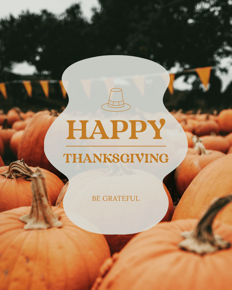 Criador de postagens do Instagram com tema de outono-inverno apresentando algumas abóboras para comemorar a temporada de Ação de Graças