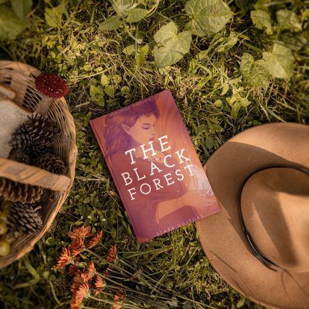 Maqueta de libro con una estética de cabaña