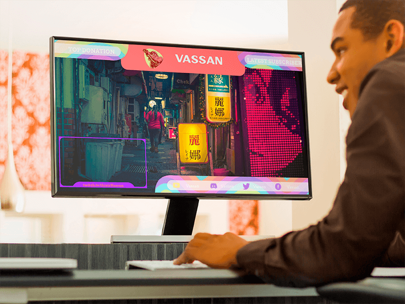 Tânăr care lucrează la modelul de computer desktop Samsung