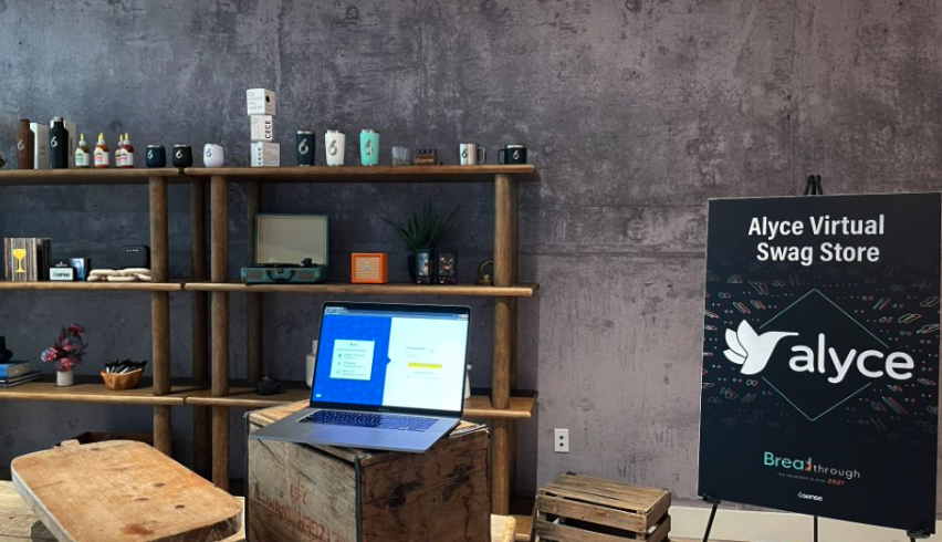 対面式の 6sense Breakthrough カンファレンスでのポップアップ スワッグ ストア。