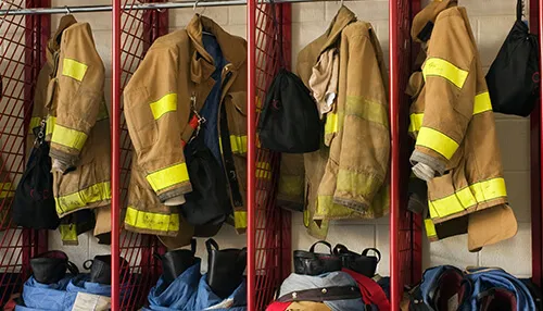 Um novo conjunto de equipamentos de participação - Tycoonstory | Tycoonstory Media A New Set of turnout gear
