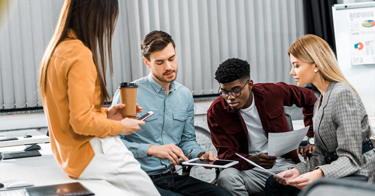 귀하의 평판에 대한 £About Us" 페이지 The importance of the "About Us" page for your online reputation