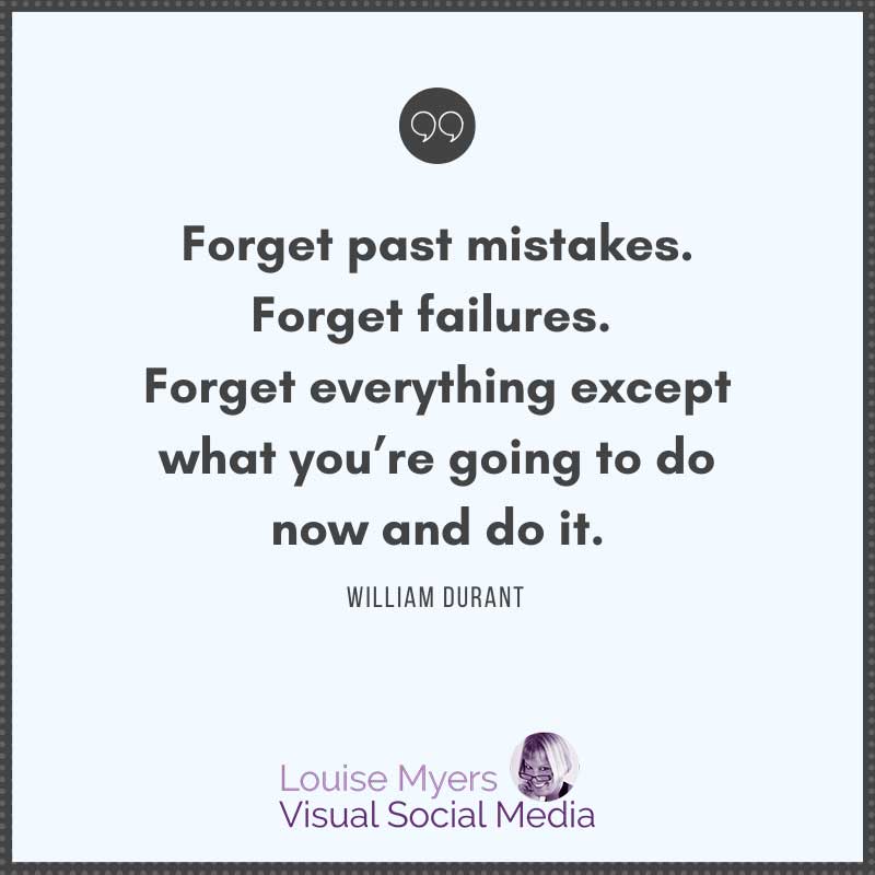 하늘색 인용 이미지는 지금 할 일을 제외한 모든 것을 잊어버리고 그것을 하라고 말합니다.