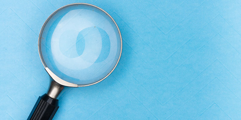 Увеличительное стекло