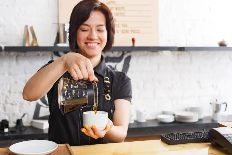 온라인에서 더 많은 커피를 판매하기 위한 커피숍 마케팅 전략