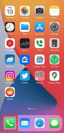 İPhone'da Yinelenen Kişileri Silmek için Telefonum uygulamasını açın