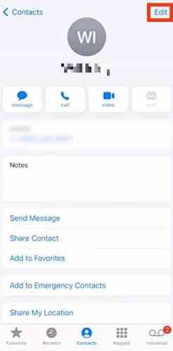 İPhone'da Yinelenen Kişileri Silmek için Kişi Listesinden Bir Kişi Seçin