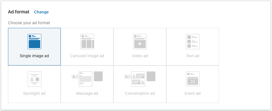 Zrzut ekranu przedstawiający różne typy formatów reklam, których możesz użyć w kampanii LinkedIn.