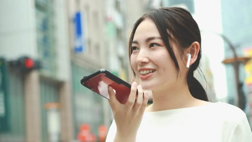 การค้นหาด้วยเสียงเป็นผู้นำเทรนด์การตลาดเนื้อหา