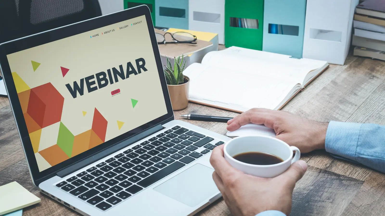 ندوة مباشرة عبر الإنترنت