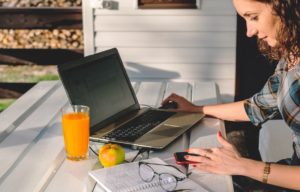 15 meilleurs comptes de chèques d'entreprise en ligne gratuits pour 2023