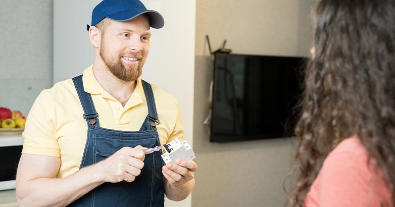 لماذا يجب على شركات الخدمات المنزلية الاستثمار في التسويق الرقمي