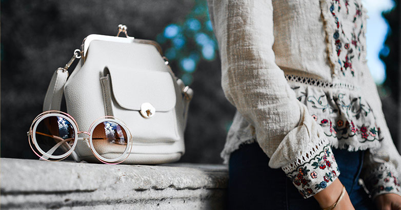 اكتشف ما هي ماركة الأزياء الفاخرة الأهرامات