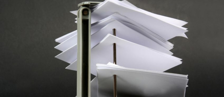 من الورق إلى الخالي من الورق: 7 خطوات لرقمنة عملك