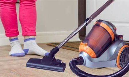 使用最好的吸尘器让您的乙烯基地板焕然一新：综合指南