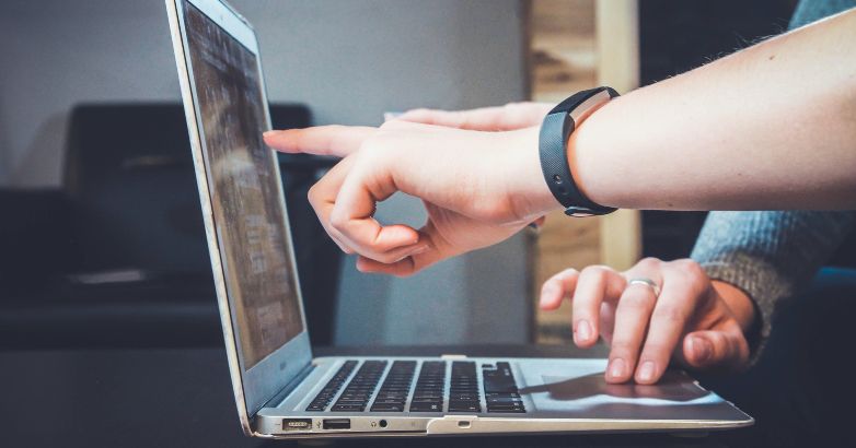 Il y a tellement de facteurs qui entrent dans le référencement technique qu'il peut facilement devenir écrasant.