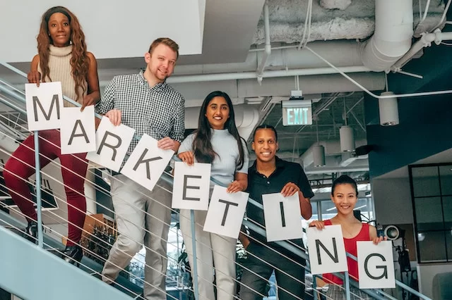 Pazarlama Trendlerinin Zirvesinde Kalmanın Yolları