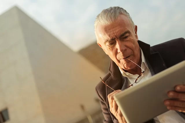 เอาชนะความกลัวและความล้มเหลว: บทเรียนที่ได้รับจากผู้ประกอบการที่ประสบความสำเร็จ